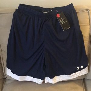 Under Armour Heatgear men’s shorts, size medium